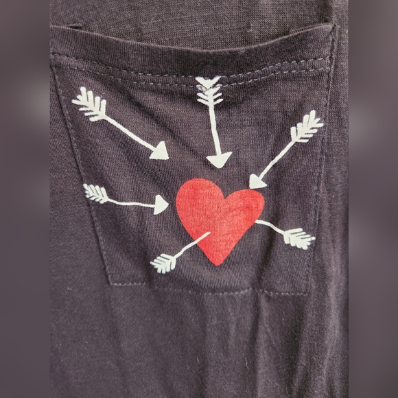 Conquer the Beauty Heart Top Size S - Picture 2 of 4